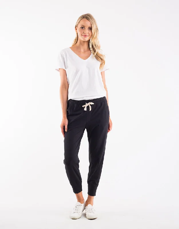 Elm Wash Out Lounge Pant Washed Black